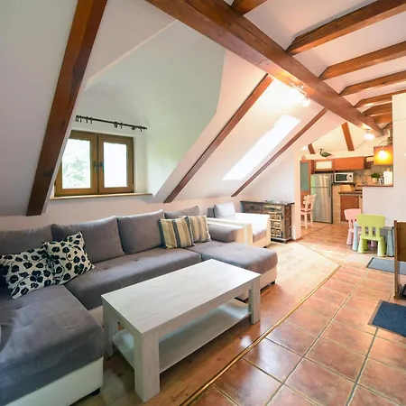 Karpacz4you - Dwa 9,6 - Parking - Zima W Gorach 2026 - Krucze Skaly